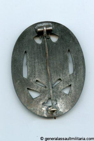 General assault badge ''Deep pan''
