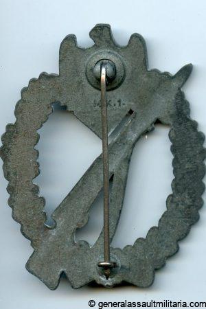 Infantry sssault badge in silver - Metall und Kunststoff 1.