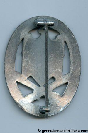 General assault badge - C.E. Juncker, Berlin