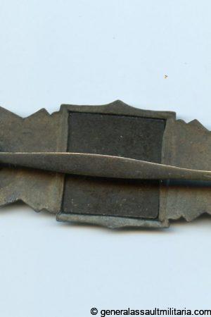 Close combat clasp in bronze - Funke & Brüninghaus