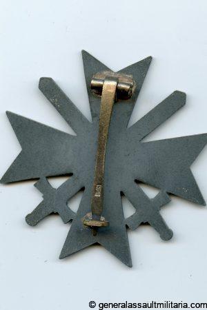 War merrit cross with swords 1st class - L/21 Förster & Barth