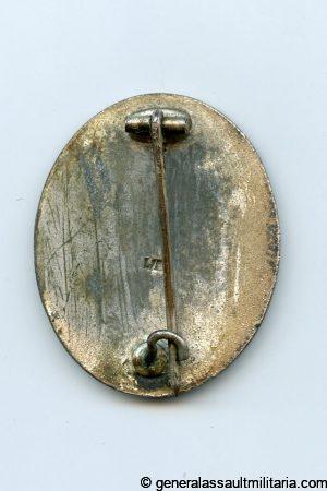 Wound badge in silver - L/57 Josef Börger & Co