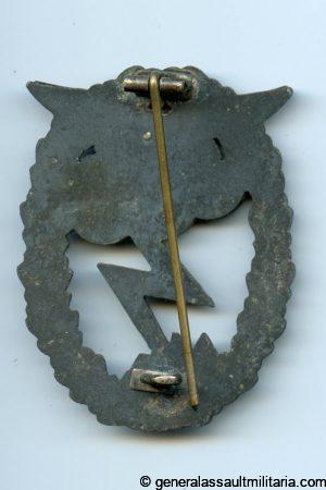 Luftwaffe ground assault badge - J. E. Hammer & Söhne