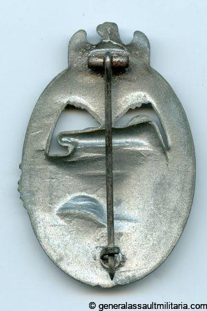 Panzer assault badge in silver - Unknown maker ''Daisy''