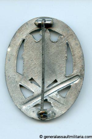 General assault badge -  'Flawed wing Vienna design'