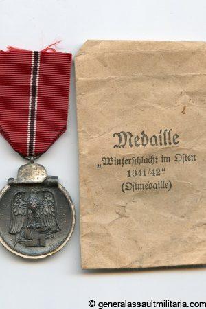 Winterschlacht im Osten medal + pouch M18