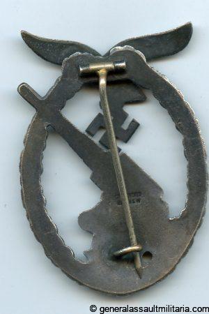 Luftwaffe Flak badge - C.E. Juncker, Berlin