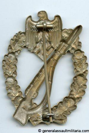 Infantry assault badge in silver - C.E. Juncker, Berlin