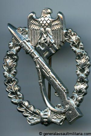 Infantry assault badge in silver - GWL, mint