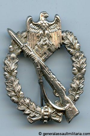Infantry assault badge in silver - 'Vienna design scooped out K98'