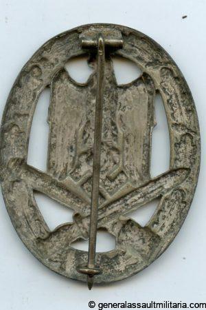 General assault badge in silver - Paul Meybauer, Berlin
