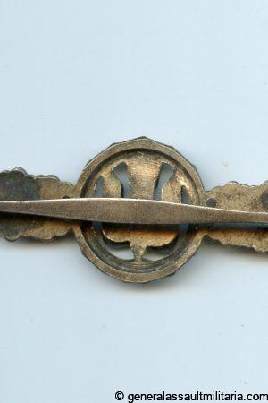 Luftwaffe bomber clasp in silver - C.E. Juncker, Berlin