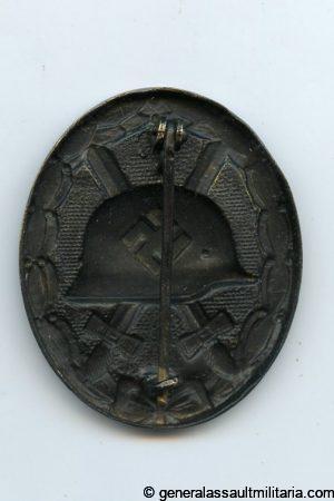 Wound badge in black - unknown maker