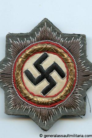 German cross in gold, cloth version for army soldiers