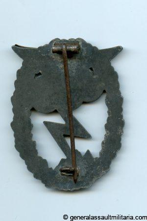 Luftwaffe ground assault badge - J.E. Hammer & Söhne, Pforzheim