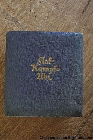 Case for a Luftwaffe flak badge ball hinge maker
