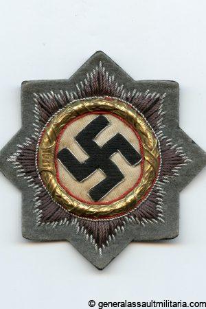 Type '1' German cross in gold Army green backing