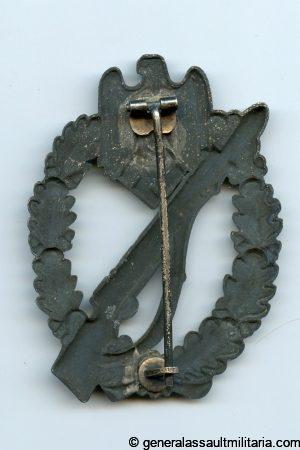 Infantry assault badge in silver - S.H.u.Co, lilypad setup