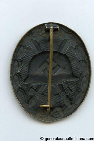 Wound badge in black - Unknown maker
