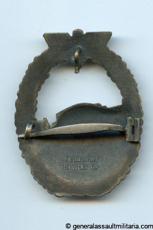 1st pattern Kriegsmarine E-boat badge - Schwerin, Berlin
