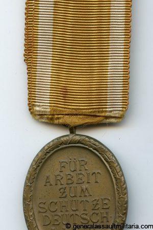 West wall medal - unknown maker