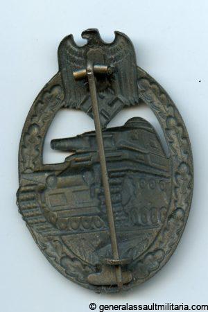 Panzer assault badge in bronze - Gebrüder Wegerhoff Lüdenscheid