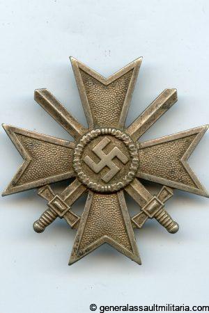 War merit cross with swords first class + case - Kerbach & Oesterhelt, Dresden
