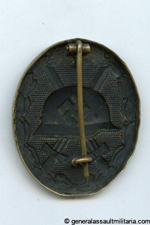 Wound badge in black - Unknown maker