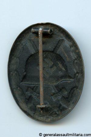 Wound badge in black - Unmarked