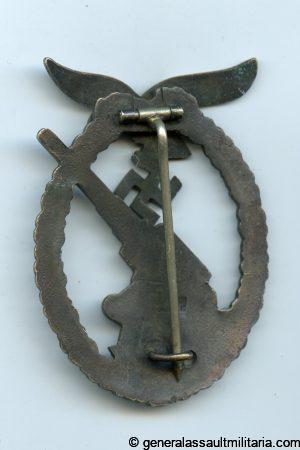 Luftwaffe Flak badge - C.E. Juncker, Berlin