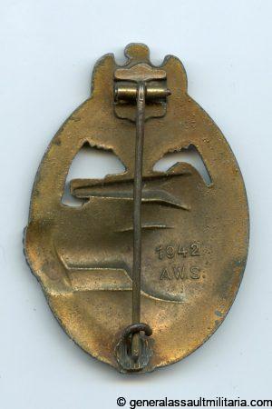 Panzer assault badge in bronze - Arno Wallpach, Salzburg