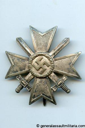 War merit cross with swords - Kerbach & Oesterhelt, Dresden