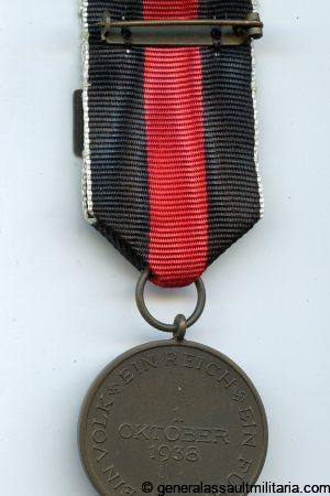 Sudetenland Annexation medal with Prageburg clasp