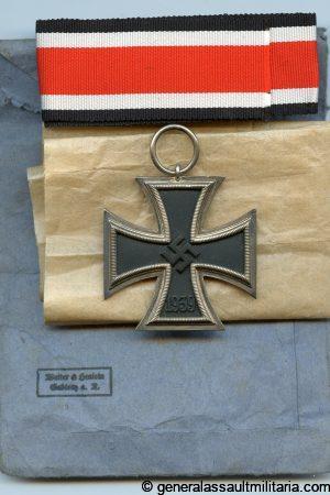 Iron cross second class + packet - Walter & Henlein, Gablonz