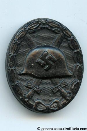 Wound badge in black - unknown maker