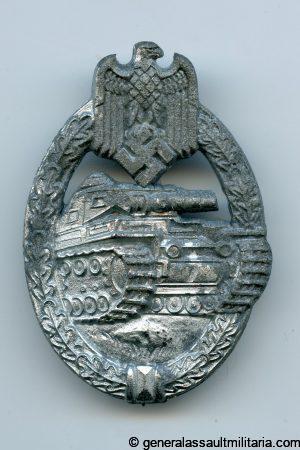 Panzer assault badge in silver - 'Rocky' design