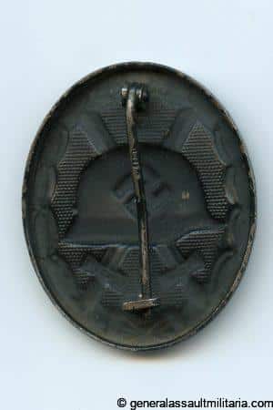 Black wound badge