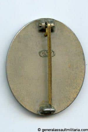 Wound badge in gold - Carl Wild, Hamburg