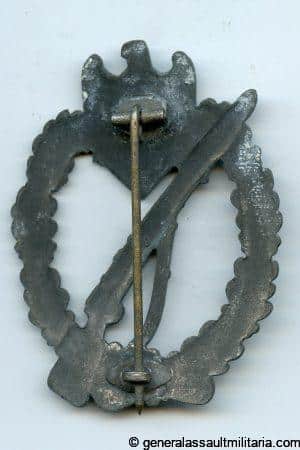 Infantry assault badge in silver - L/10 Deschler & Sohn, München
