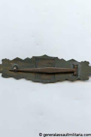Close combat clasp in bronze - Josef Felix & Söhne, Gablonz