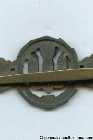 Luftwaffe bomber clasp in bronze - Paul Meybauer, Berlin