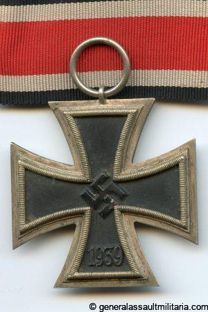 Iron cross second class - Straight arm variant