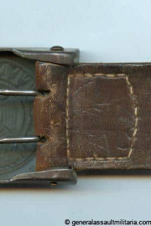 Heer buckle tabbed - Noelle & Hueck, Lüdenscheid