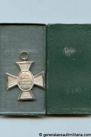 18y police service medal cased - unknown maker