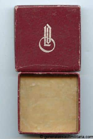 Mothers cross miniature LDO case - L/11 Wilhelm Deumer, Lüdenscheid