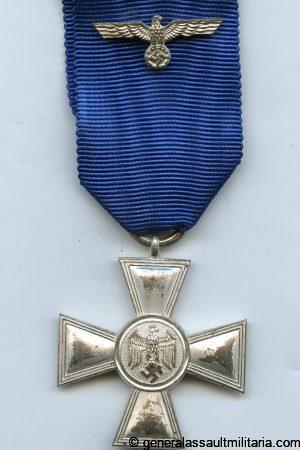 18 year loyal service medal with Heer attachment eagle