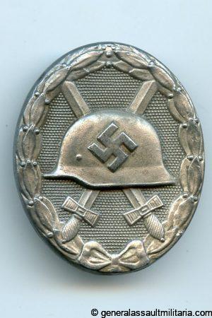 Wound badge in silver - Steinhauer & Lück, Lüdenscheid