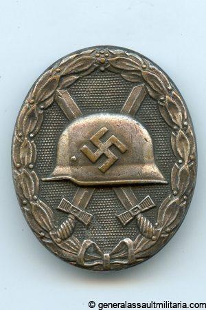 Wound badge in silver - 'Übergrosse' variant