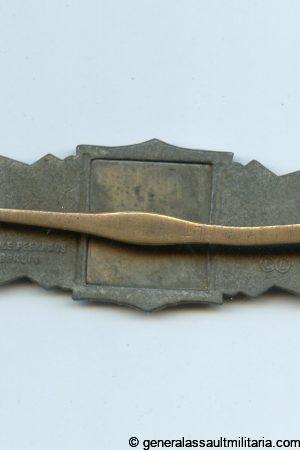 Close combat clasp in bronze - Friedrich Linden, Lüdenscheid