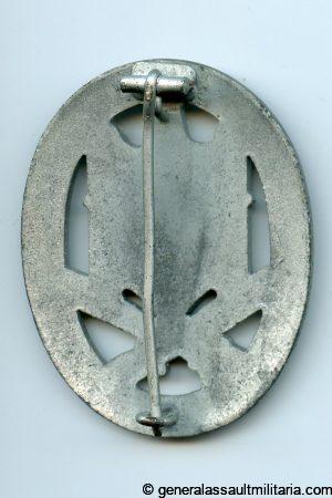 General assault badge in silver - Karl Wurster, Markneukirchen